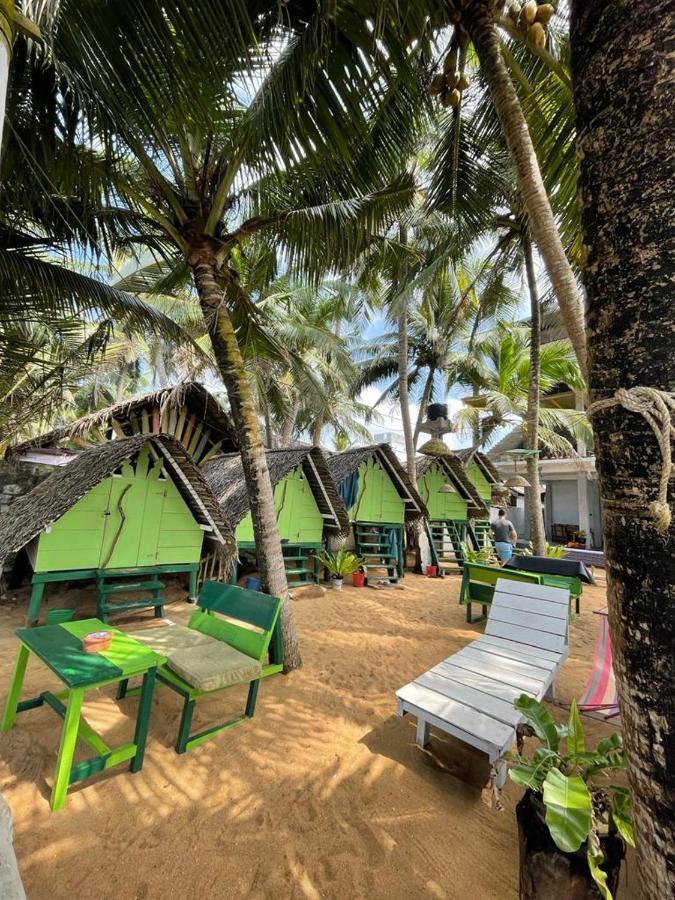 Oynise Beach Cabin Galle Ngoại thất bức ảnh