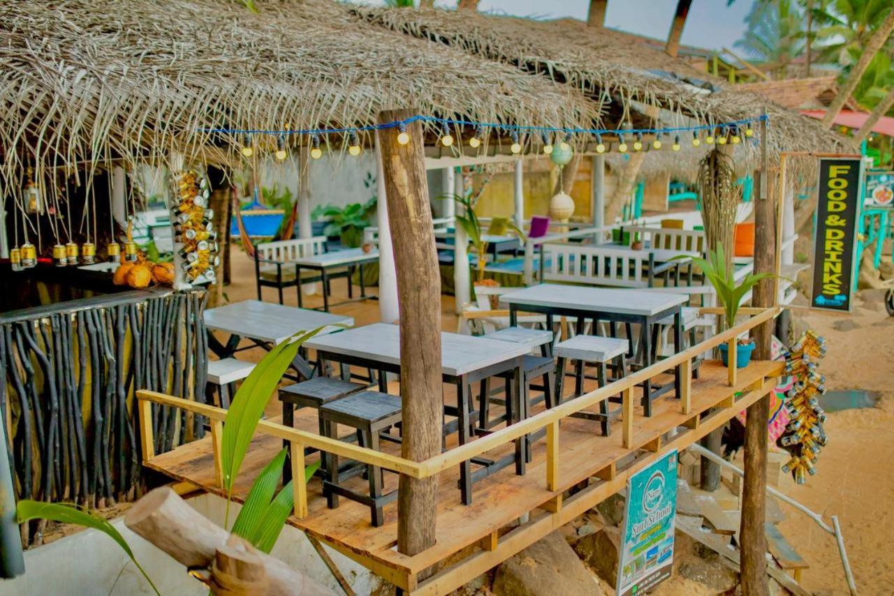 Oynise Beach Cabin Galle Ngoại thất bức ảnh