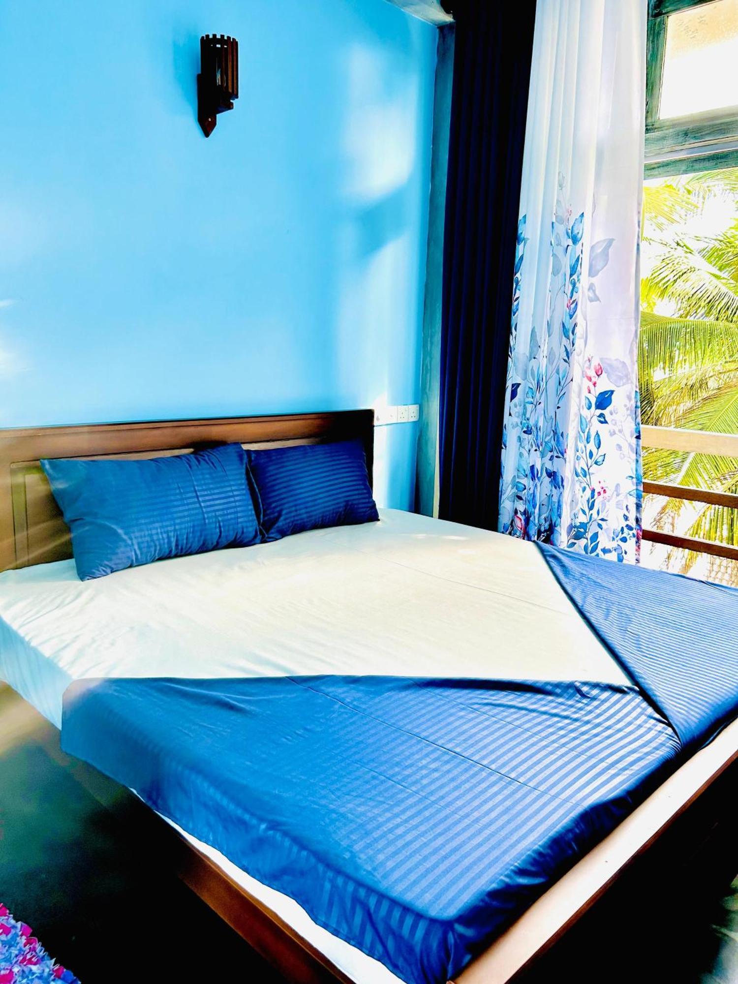 Oynise Beach Cabin Galle Phòng bức ảnh