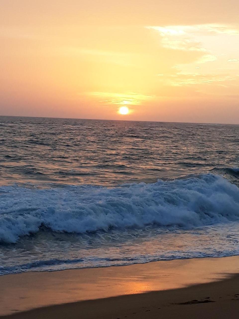 Oynise Beach Cabin Galle Ngoại thất bức ảnh