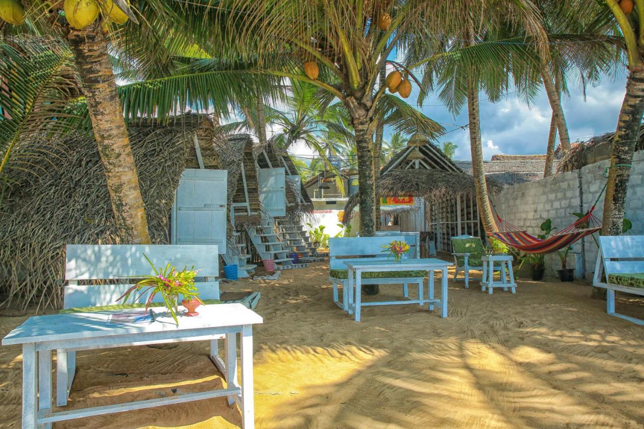 Oynise Beach Cabin Galle Ngoại thất bức ảnh