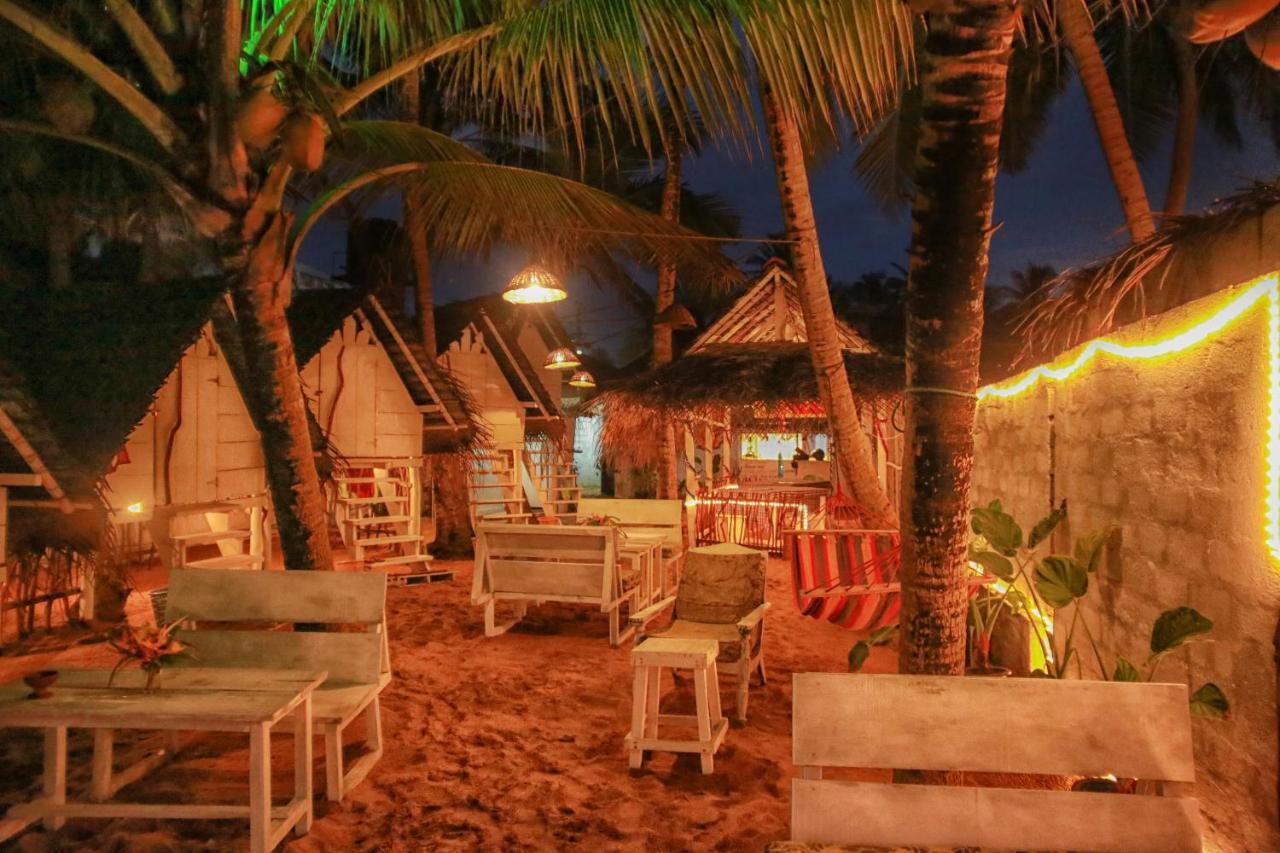 Oynise Beach Cabin Galle Ngoại thất bức ảnh
